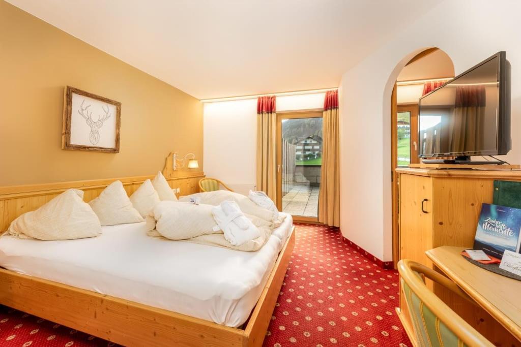 היינצנברג Alpen Wohlfuehlhotel Doerflwirt מראה חיצוני תמונה