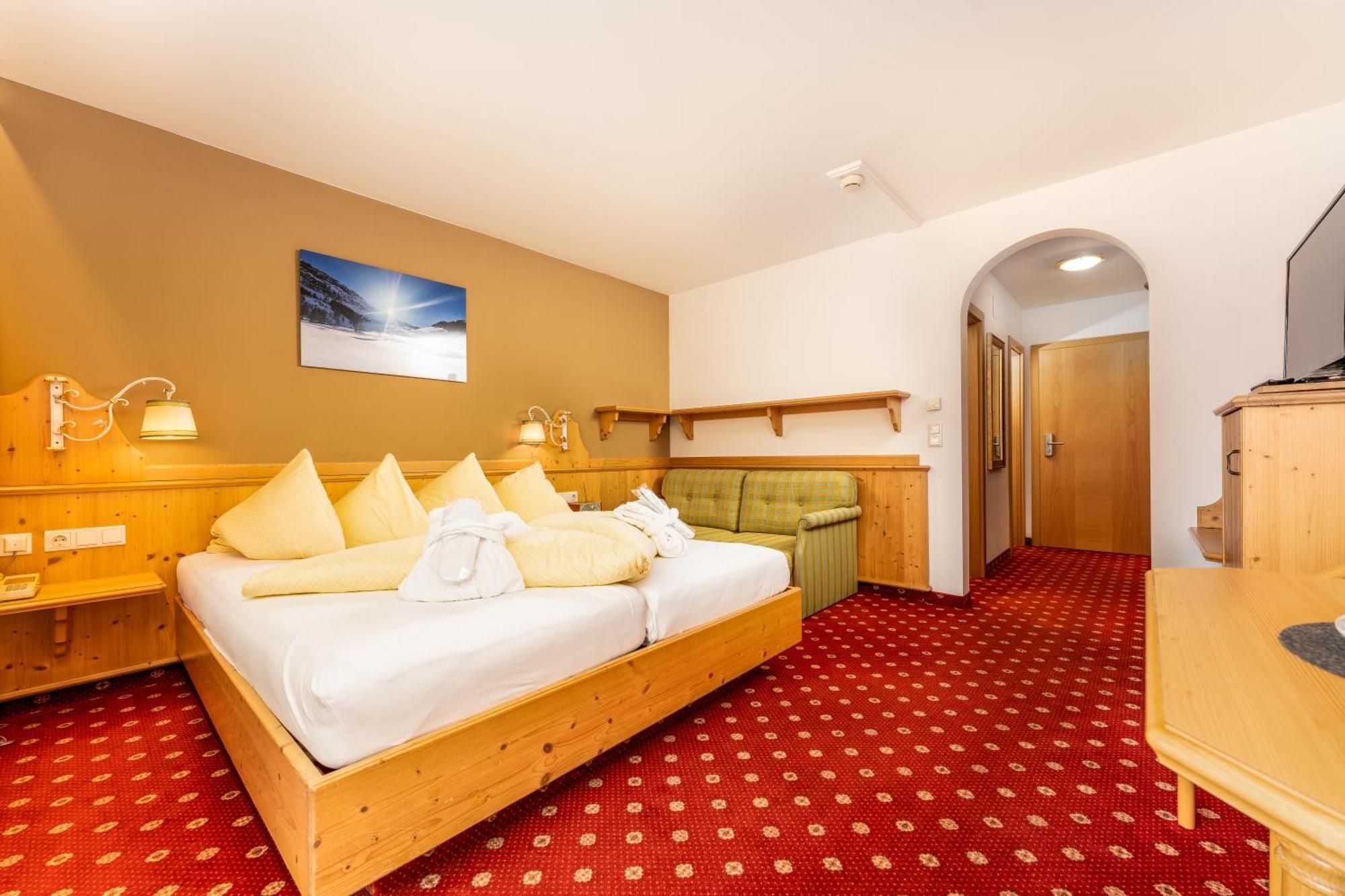 היינצנברג Alpen Wohlfuehlhotel Doerflwirt מראה חיצוני תמונה