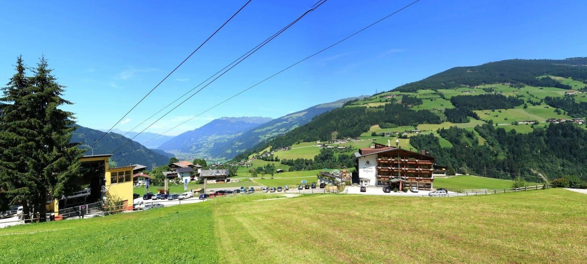 היינצנברג Alpen Wohlfuehlhotel Doerflwirt מראה חיצוני תמונה